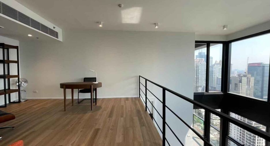 For rent 2 bedrooms condo in Sathon, Bangkok
