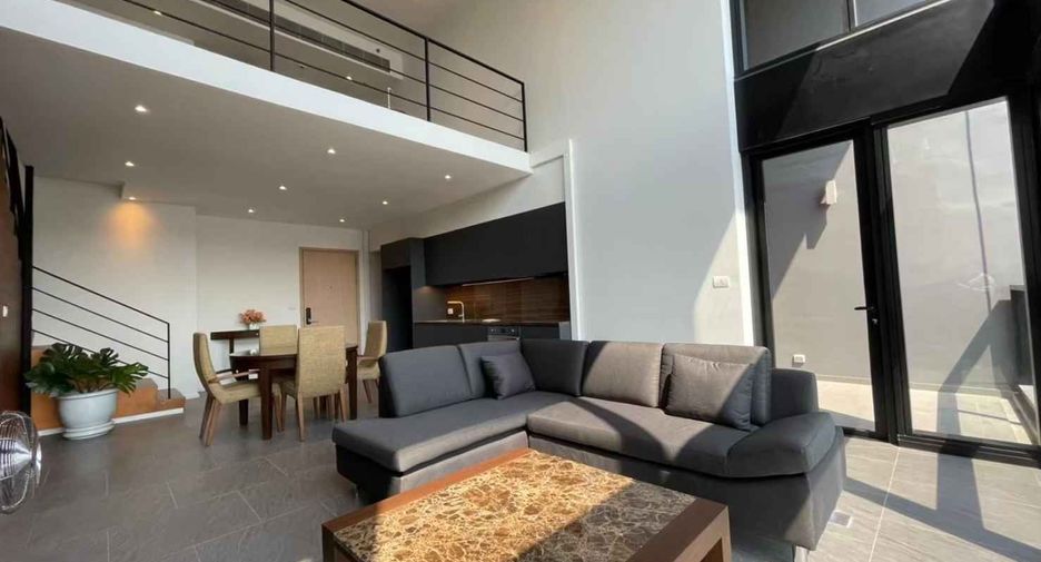 For rent 2 bedrooms condo in Sathon, Bangkok