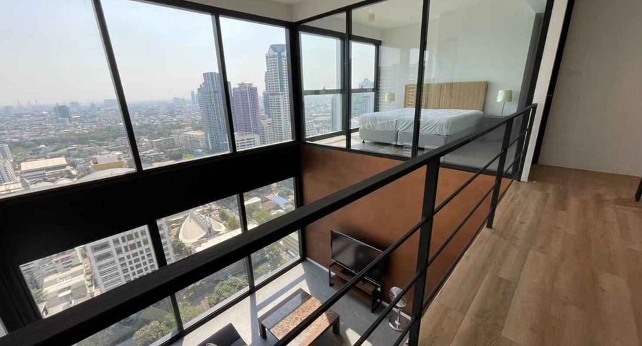 For rent 2 bedrooms condo in Sathon, Bangkok