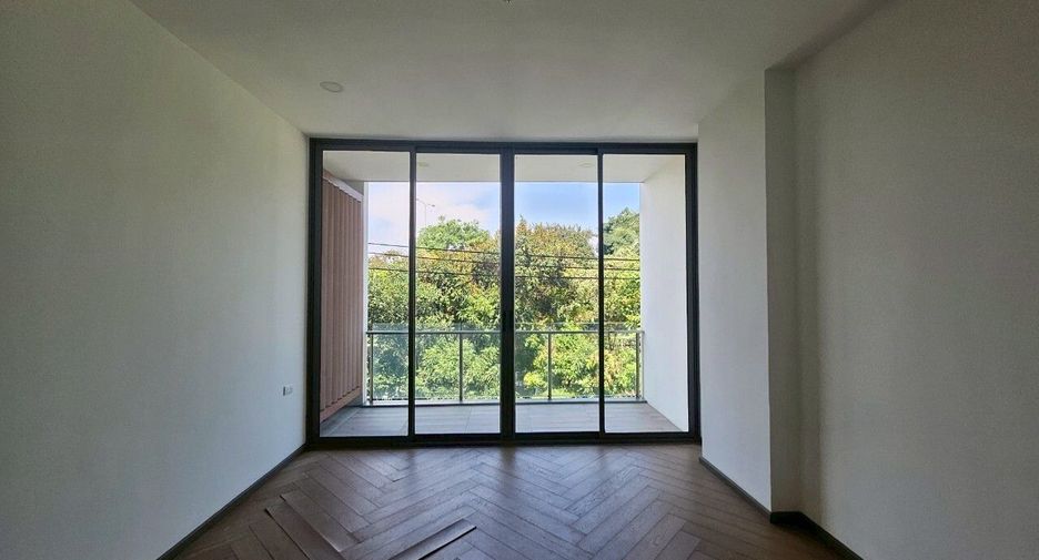 For sale 2 bedrooms condo in Watthana, Bangkok