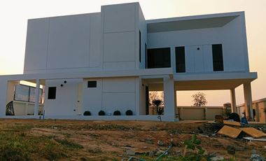 For sale 4 bedrooms house in Bang Lamung, Chonburi