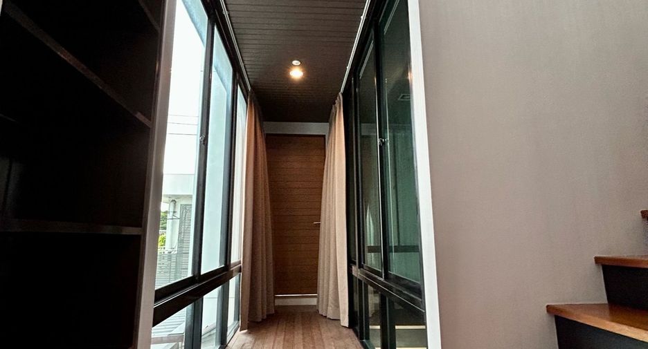 À vendre 4 chambres maison à Bueng Kum, Bangkok
