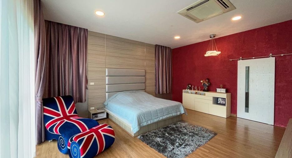 Villa zum Kauf mit 3 Zimmer in Bang Lamung, Chonburi