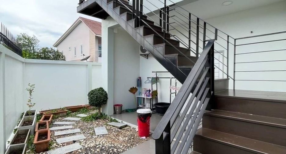 Villa zum Kauf mit 3 Zimmer in Bang Lamung, Chonburi