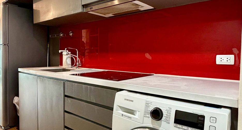 For sale 3 bedrooms condo in Bang Rak, Bangkok