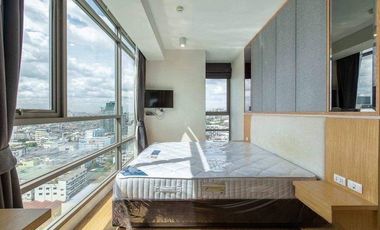 Wohnung zum Kauf mit 3 Zimmer in Bang Rak, Bangkok