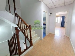 For sale 4 bedrooms townhouse in Mueang Samut Prakan, Samut Prakan