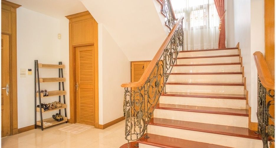À vendre 3 chambres villa à Bang Phli, Samut Prakan
