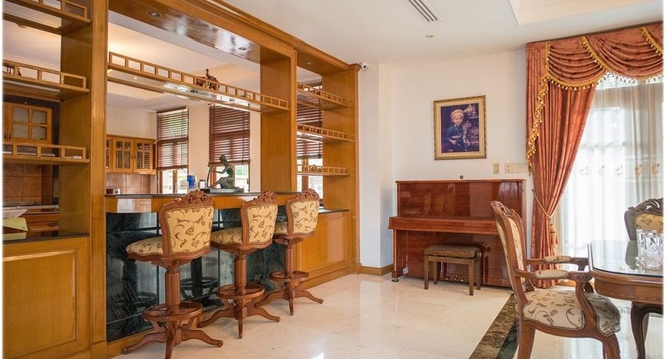 For sale 3 bedrooms villa in Bang Phli, Samut Prakan