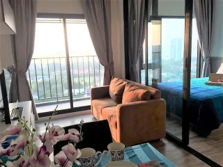 For rent and for sale 1 bed condo in Si Racha, Chonburi