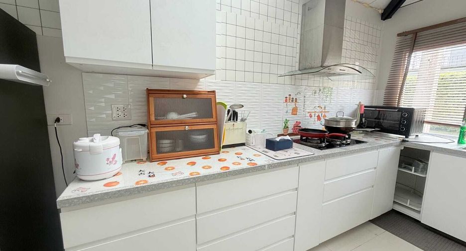 ขาย และ ให้เช่า 3 ห้องนอน บ้านเดี่ยว ใน เมืองภูเก็ต, ภูเก็ต