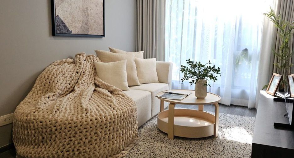For sale 2 bedrooms condo in Khlong Toei, Bangkok