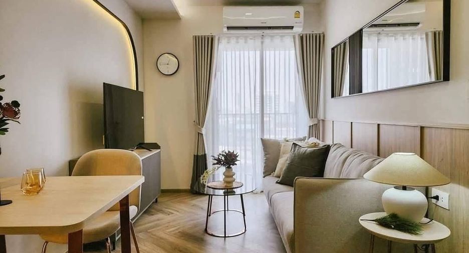 For rent 1 bed condo in Watthana, Bangkok