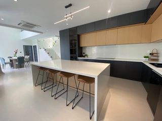 Villa en alquiler de 4 habitaciones en Mueang Phuket, Phuket