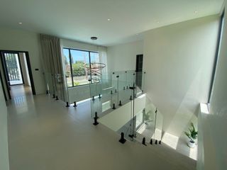 Villa en alquiler de 4 habitaciones en Mueang Phuket, Phuket