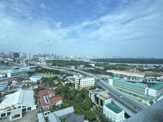 Wohnung zum Kauf mit 3 Zimmer in Yan Nawa, Bangkok