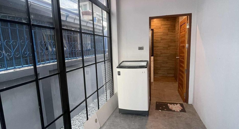 For rent 3 bedrooms house in Bang Lamung, Chonburi