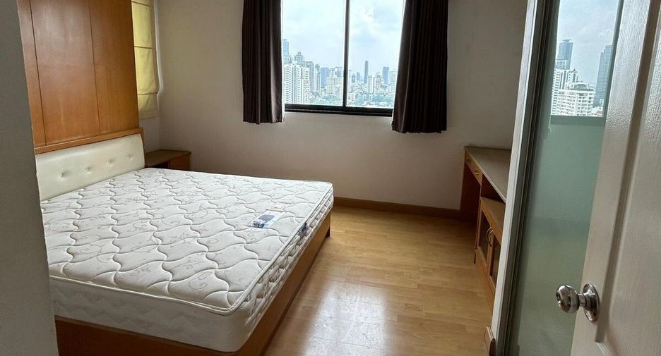 À vendre 2 chambres condo à Watthana, Bangkok