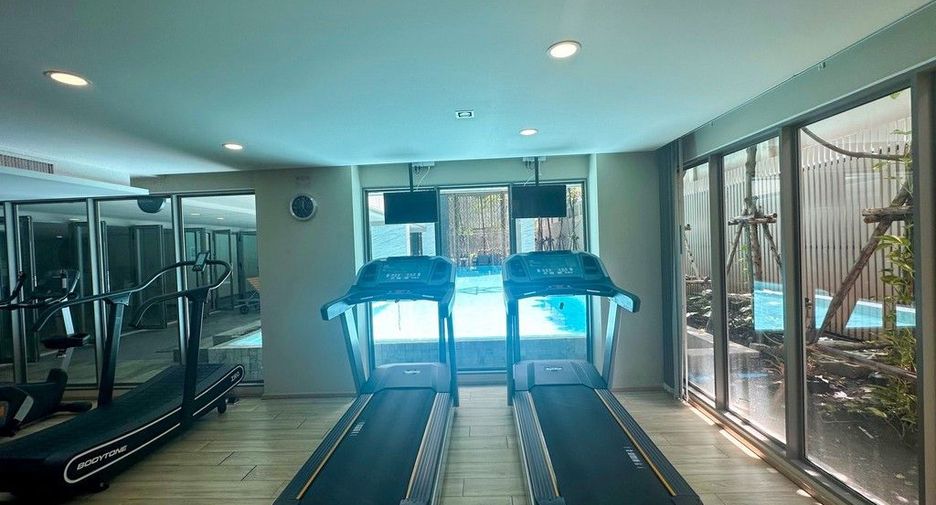 For sale 2 bedrooms condo in Pathum Wan, Bangkok
