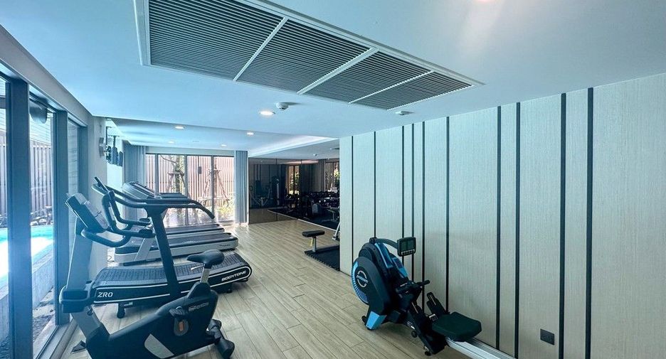 For sale 2 bedrooms condo in Pathum Wan, Bangkok