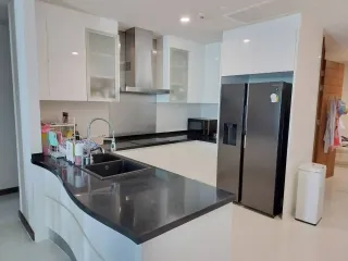 For rent 2 bedrooms condo in Na Jomtien, Pattaya