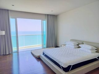 For rent 2 bedrooms condo in Na Jomtien, Pattaya