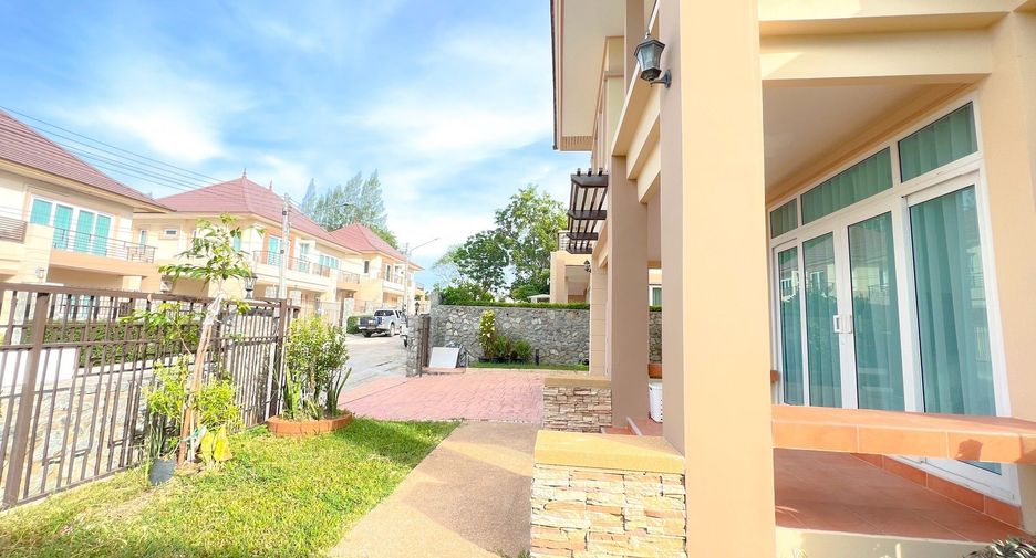 For sale 3 bedrooms house in Bang Lamung, Chonburi