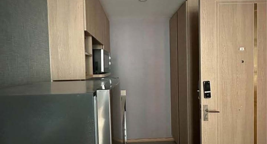 For rent 1 bed condo in Pathum Wan, Bangkok