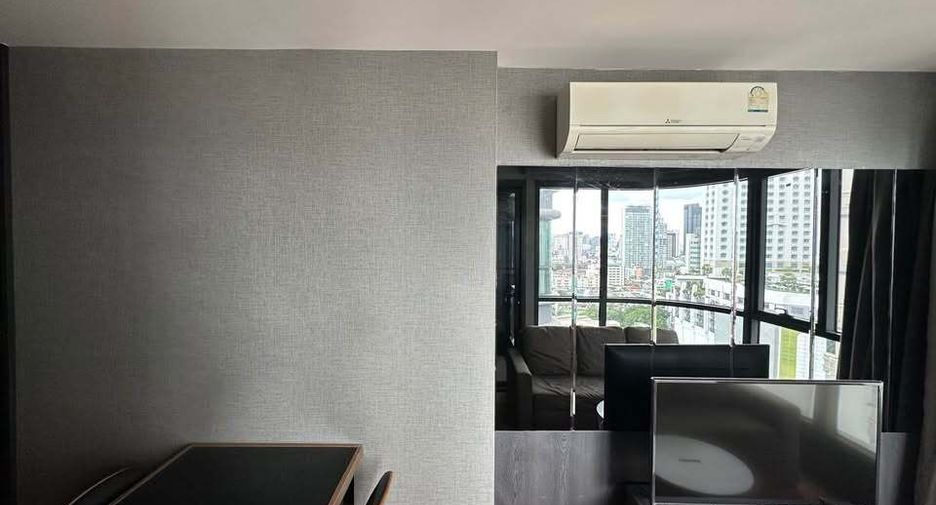 For rent 1 bed condo in Pathum Wan, Bangkok