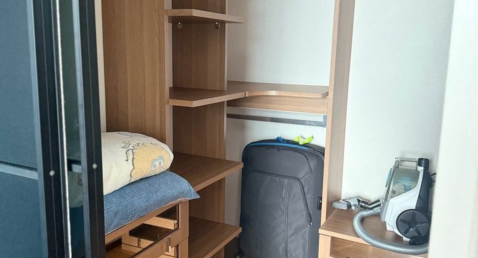 Condo en alquiler de 1 habitaciones en Khlong San, Bangkok