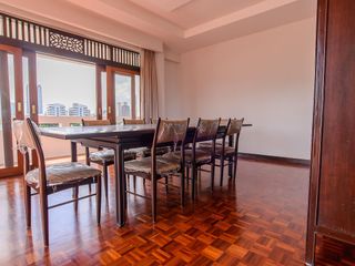 For rent 4 bedrooms apartment in Sathon, Bangkok