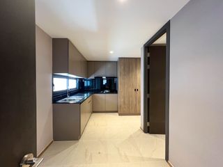 For sale 5 ベッドルーム villa in Yan Nawa, Bangkok