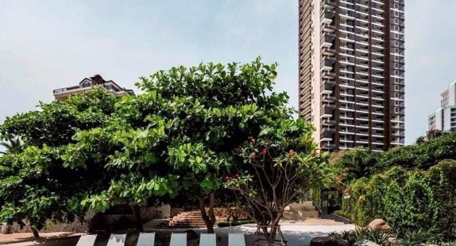 For sale 1 bed condo in Bang Lamung, Chonburi