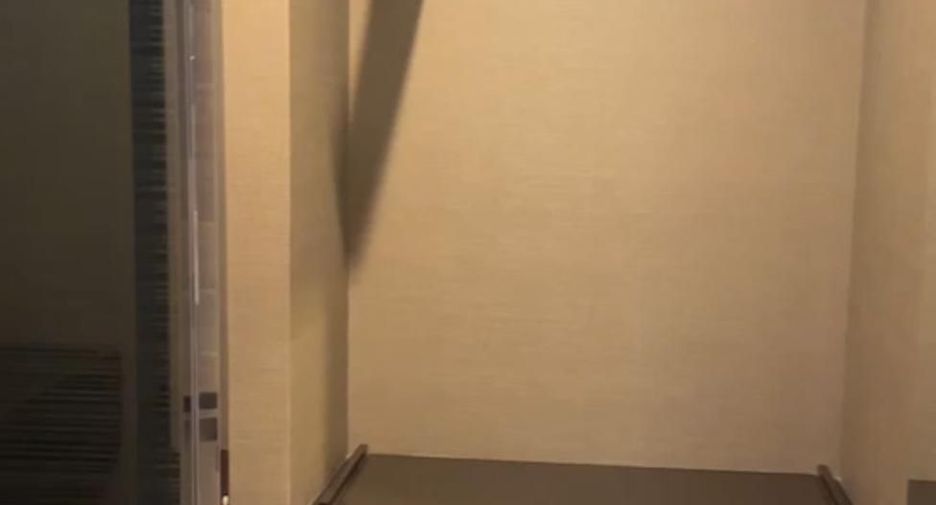 For sale 2 bedrooms condo in Sathon, Bangkok
