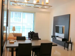 For rent 2 bedrooms condo in Pathum Wan, Bangkok