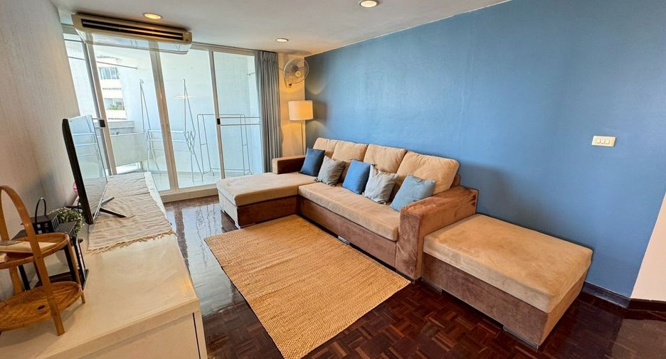 For sale and for rent 2 bedrooms condo in Watthana, Bangkok