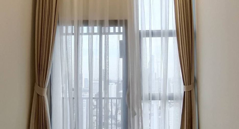 For sale 2 bedrooms condo in Bang Rak, Bangkok