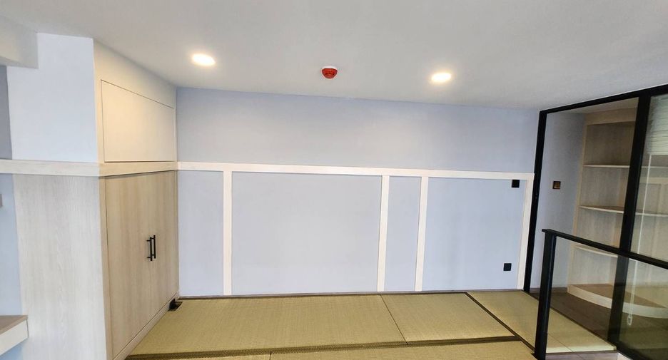 For sale 2 bedrooms condo in Bang Rak, Bangkok