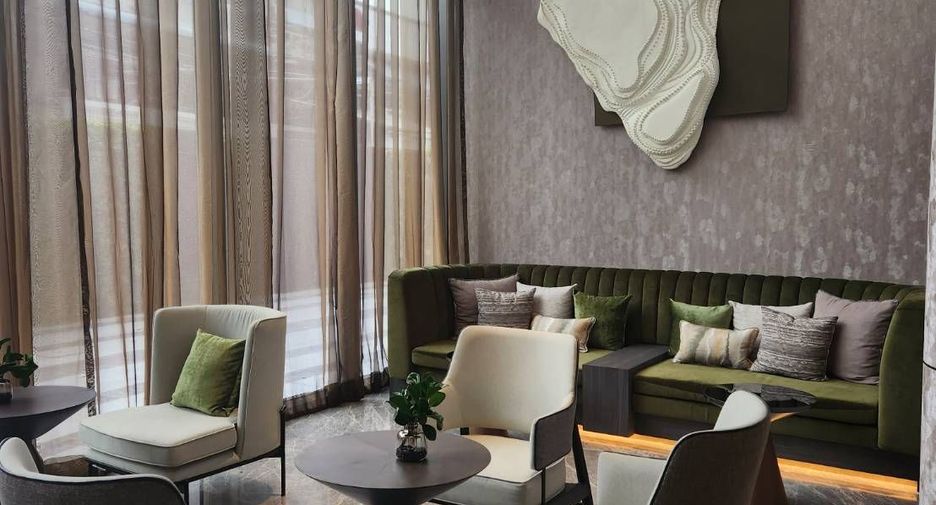 For sale 2 bedrooms condo in Bang Rak, Bangkok