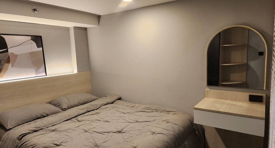 For sale 2 bedrooms condo in Bang Rak, Bangkok
