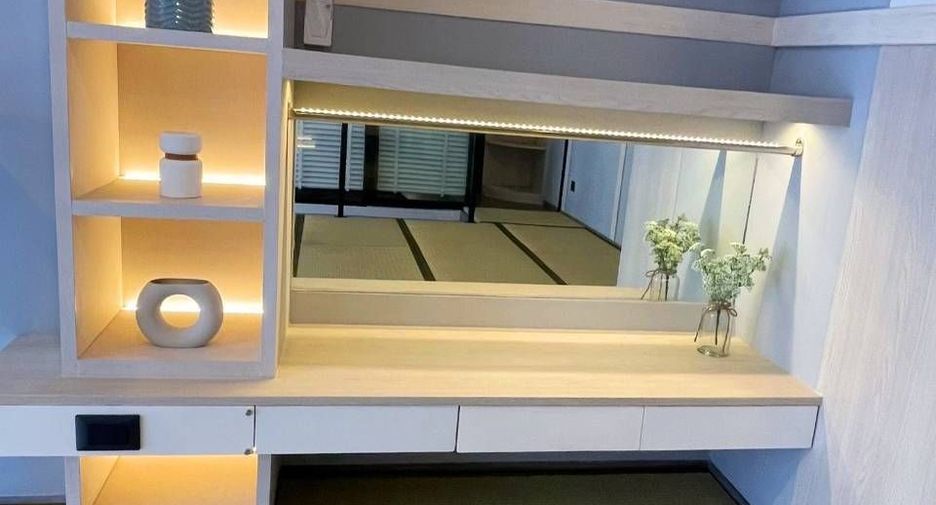 For sale 2 bedrooms condo in Bang Rak, Bangkok