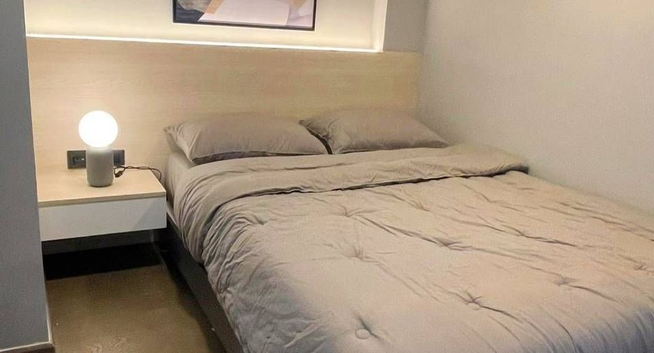 For sale 2 bedrooms condo in Bang Rak, Bangkok