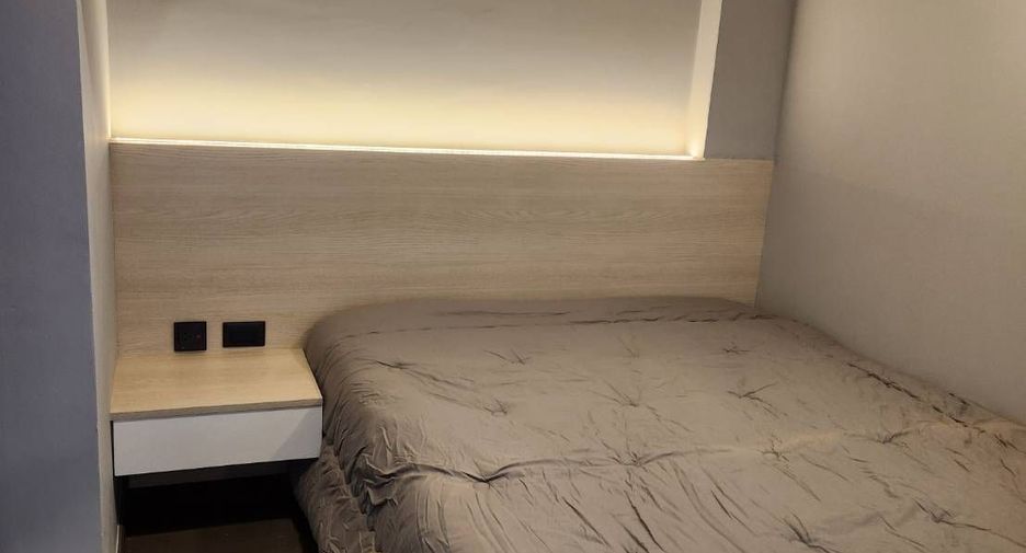 For sale 2 bedrooms condo in Bang Rak, Bangkok