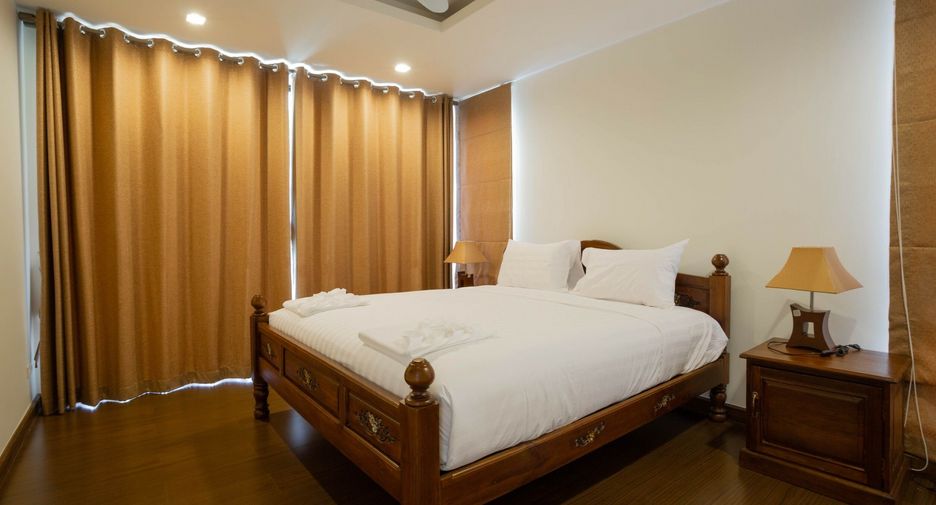 For rent 5 bedrooms villa in Thalang, Phuket