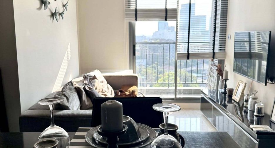 For rent 1 Beds condo in Khlong Toei, Bangkok