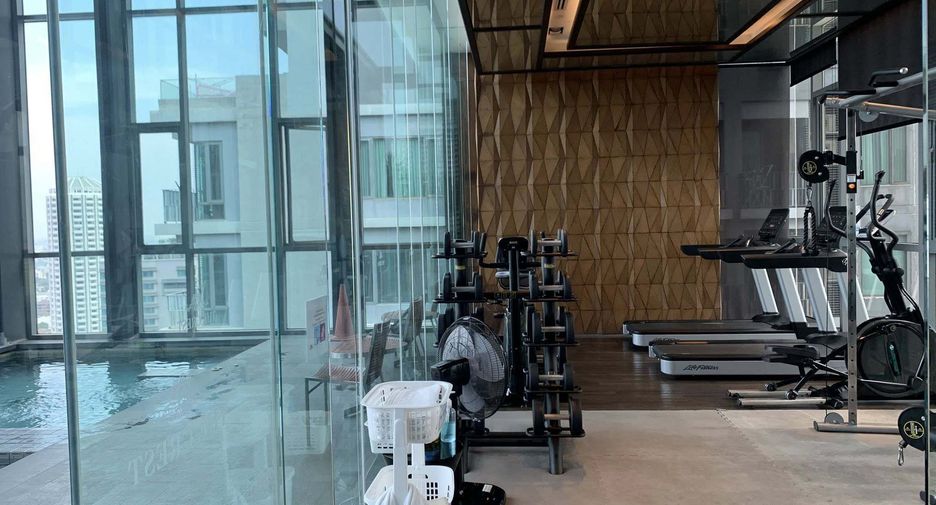 For rent 1 Beds condo in Khlong Toei, Bangkok