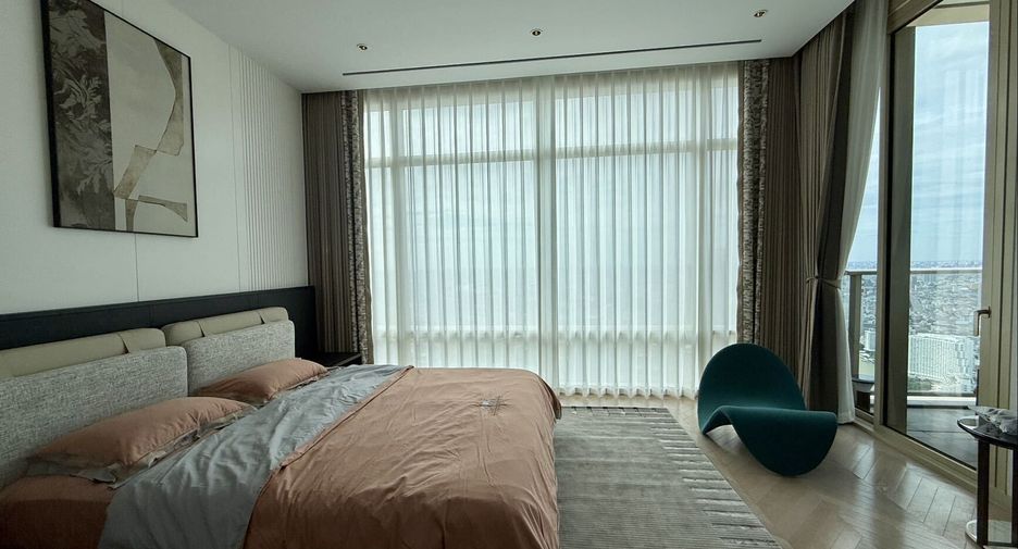 For rent 4 bedrooms condo in Bang Kho Laem, Bangkok