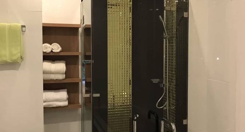 For sale and for rent 1 bed condo in Si Racha, Chonburi