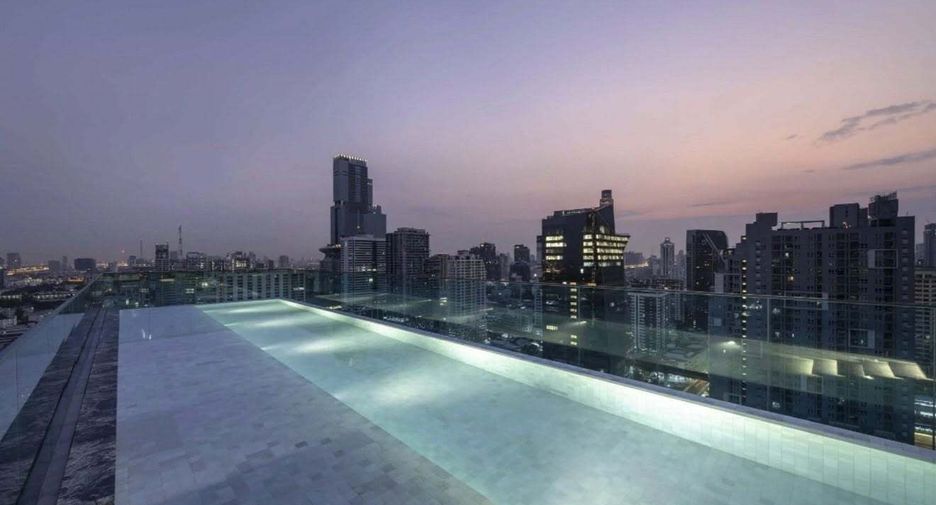 For rent 2 bedrooms condo in Ratchathewi, Bangkok