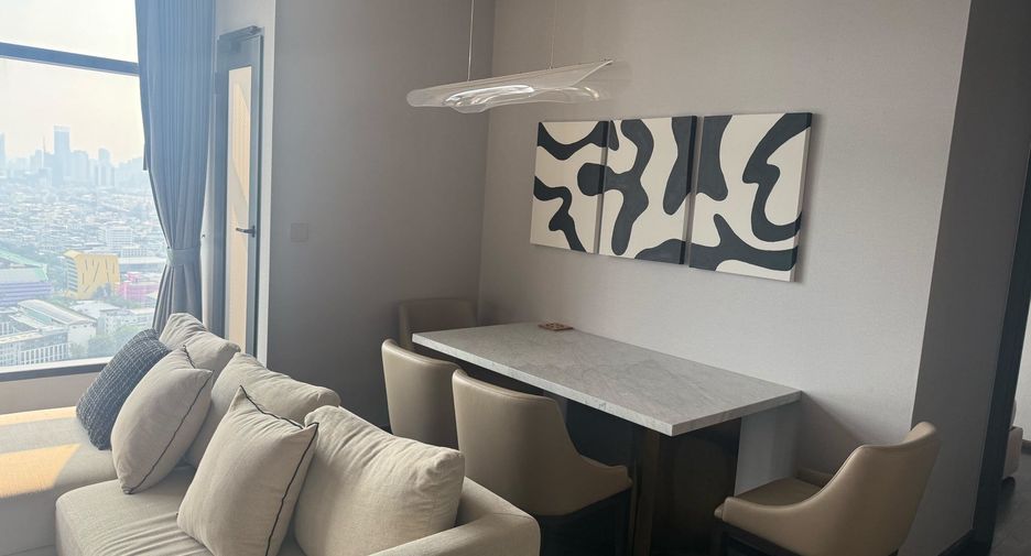 For rent 2 bedrooms condo in Ratchathewi, Bangkok